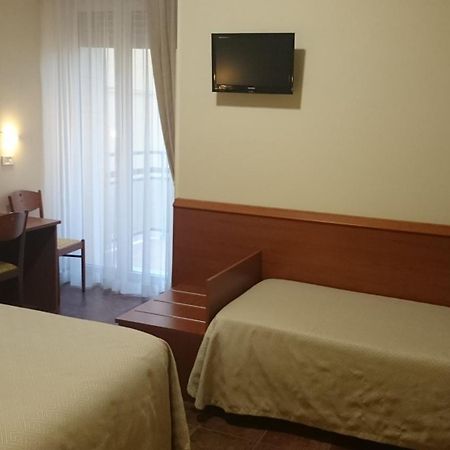Hotel Beaurivage Fano Habitación foto